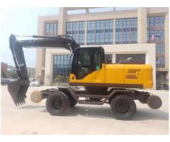 Экскаватор на комбинированном ходу