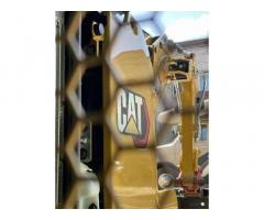 Мини-экскаватор Cat302